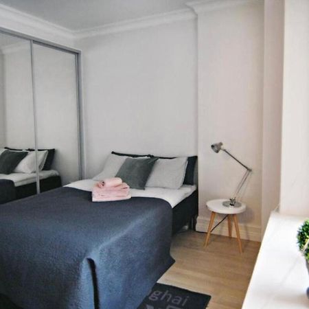 Scandinavian Home In Heard City ヘルシンキ エクステリア 写真