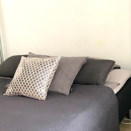 Scandinavian Home In Heard City ヘルシンキ エクステリア 写真