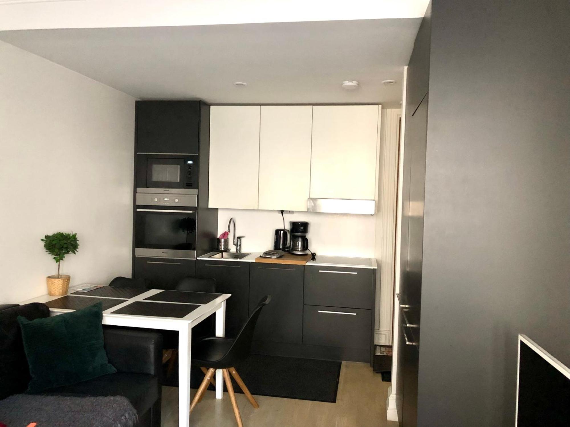 Scandinavian Home In Heard City ヘルシンキ エクステリア 写真