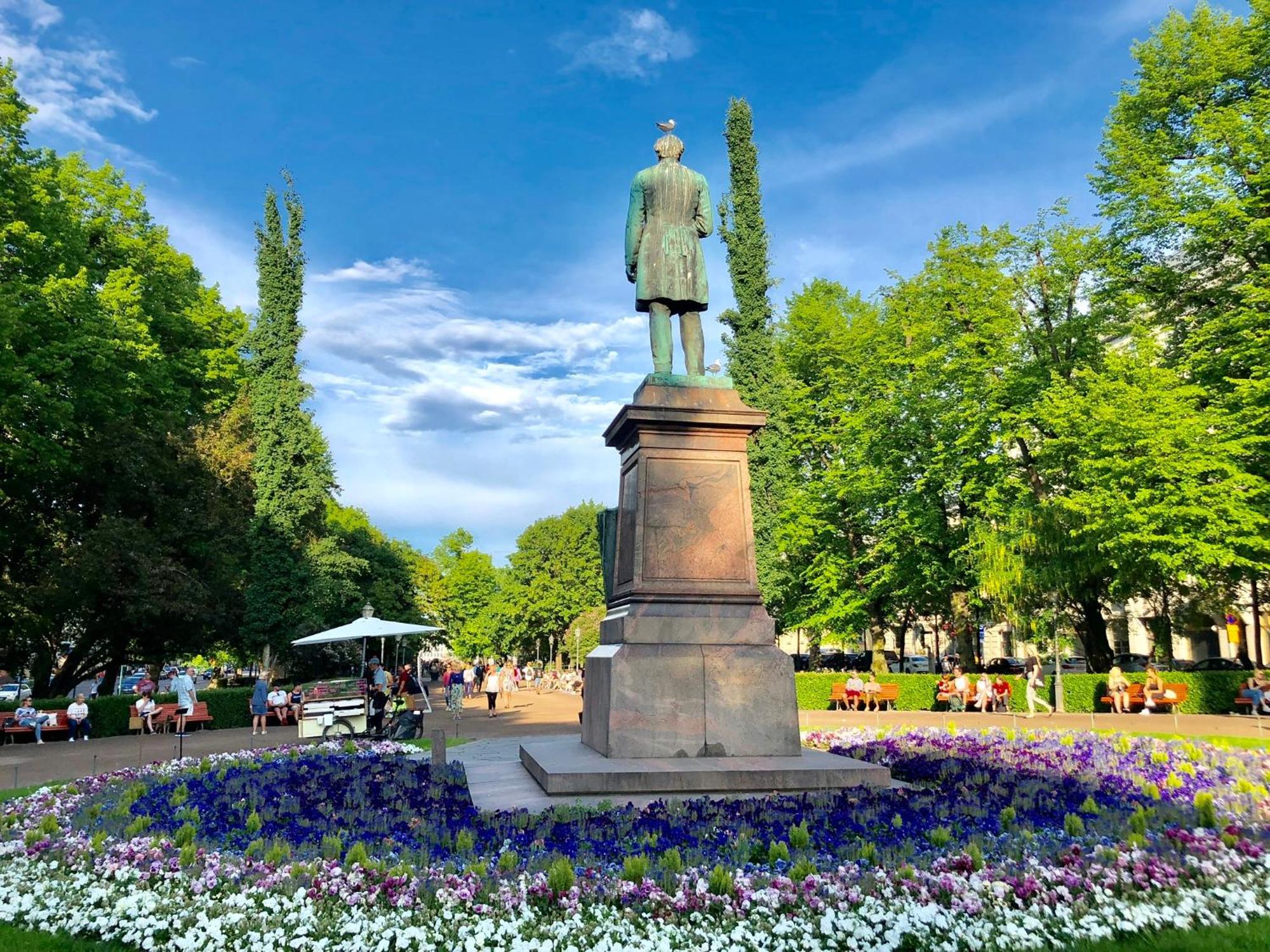 Scandinavian Home In Heard City ヘルシンキ エクステリア 写真